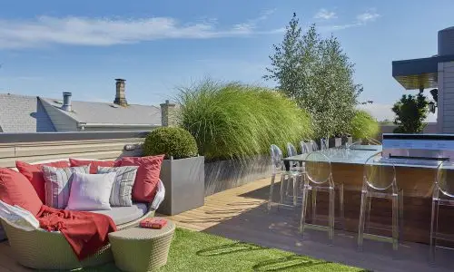Sophisticated Family Retreat - Chicago Roof Deck Project