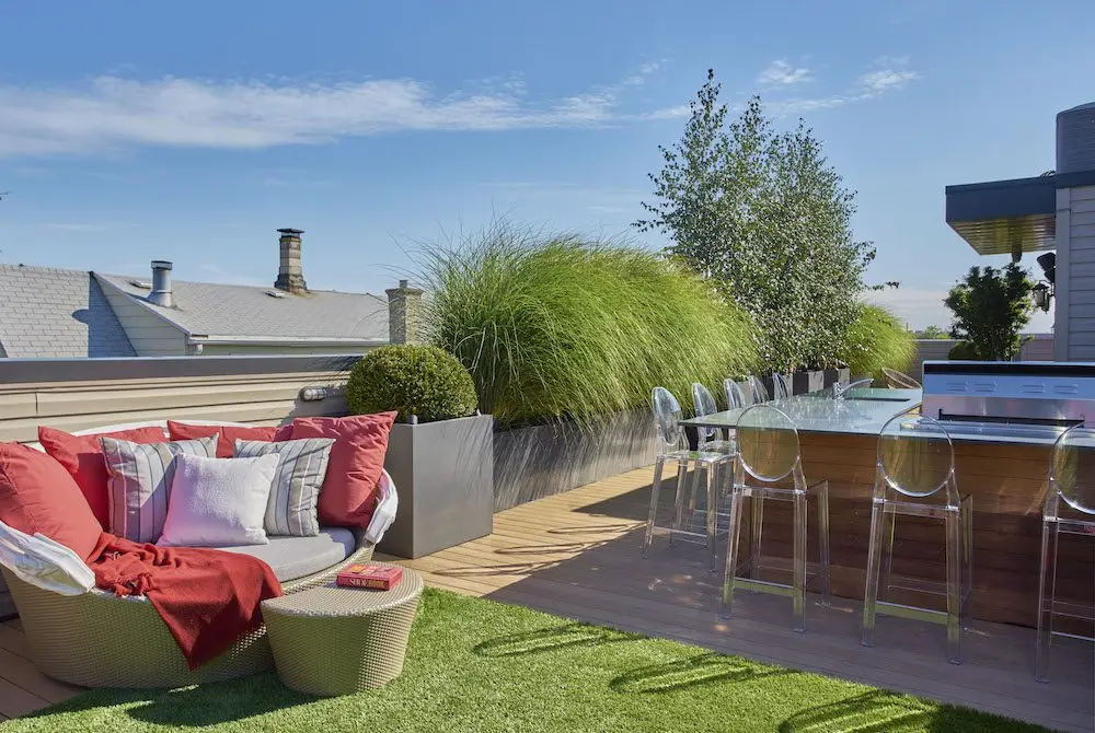 Sophisticated Family Retreat - Chicago Roof Deck Project