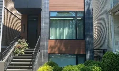 Chicago Grade Level Yard Design