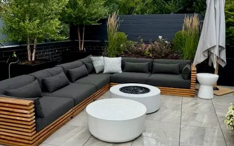 Bi-Level Luxury - Chicago Landscape Design