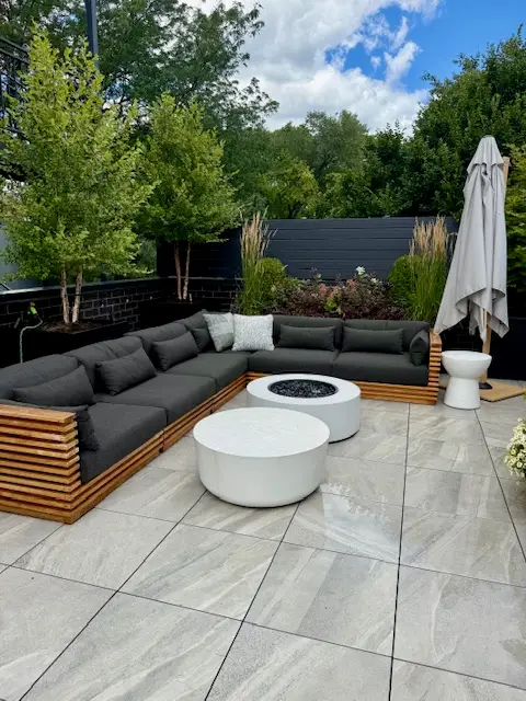 Bi-Level Luxury - Chicago Landscape Design